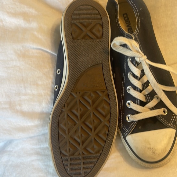 Converse sneakers - Picture 2 of 3